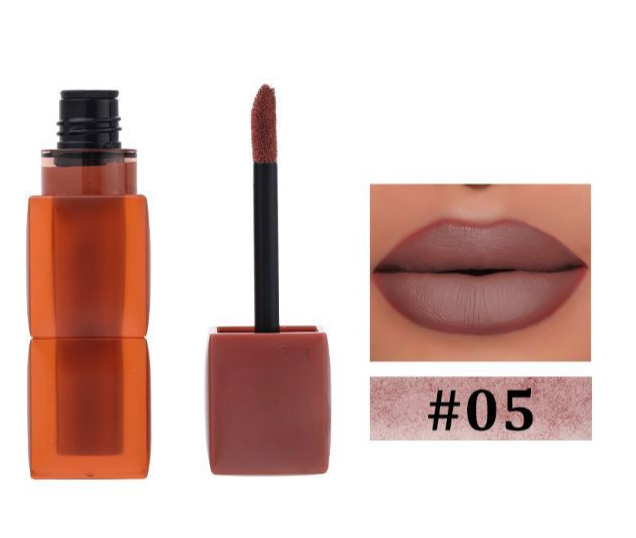 Last 3 Hours Special Offer: Super Long-Lasting Lipstick, stays on for 12 hours without fading, lightweight, long-lasting and stain-resistant matte soft lip color